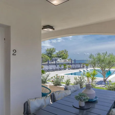 Suva Punta, No 2 Апартаменты