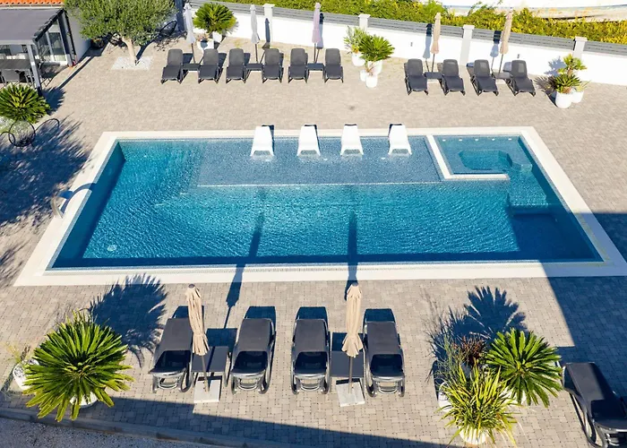 Suva Punta, No 2 Апартаменты *