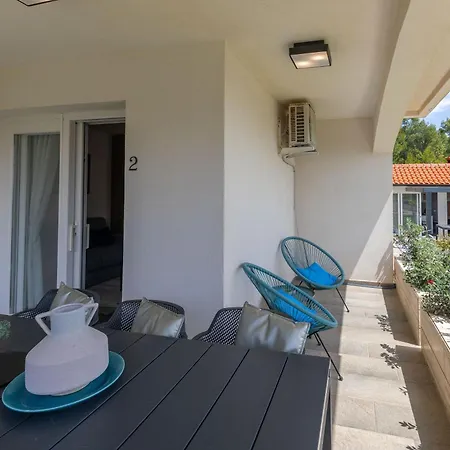 Suva Punta, No 2 Apartment Vir
