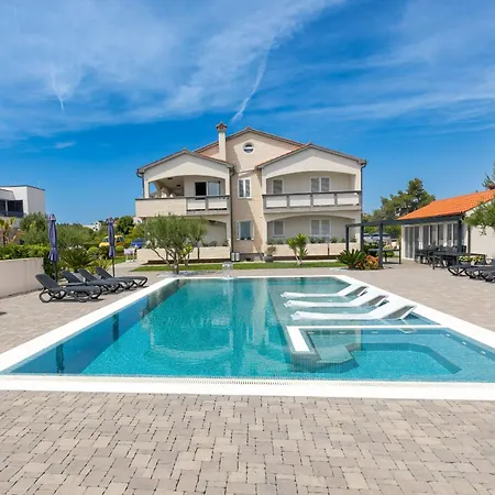 Apartment Suva Punta, No 2 Vir