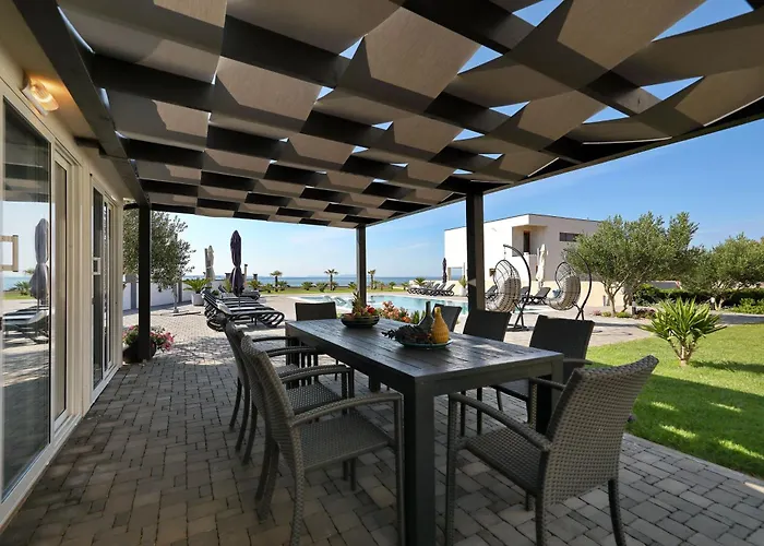 Suva Punta, No 2 Апартаменты Вир