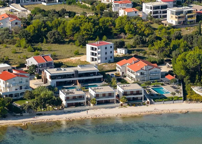 Suva Punta, No 2 * Vir